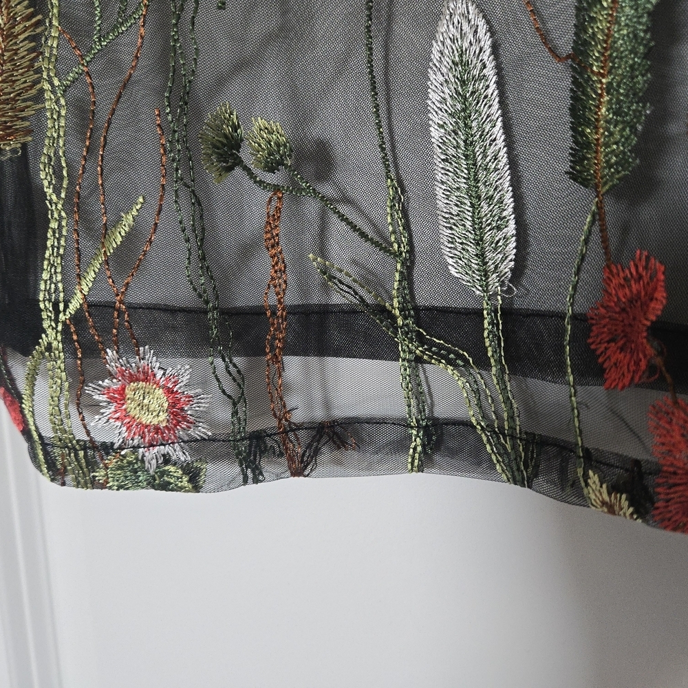 Sheer Floral Embroidered Top - Picture 4 of 10